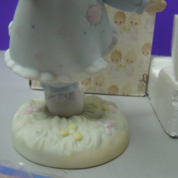 Precious Moments "Happiness Is At Our Fingertips" 529931 Signed Sam Butcher - Picture 4 of 14